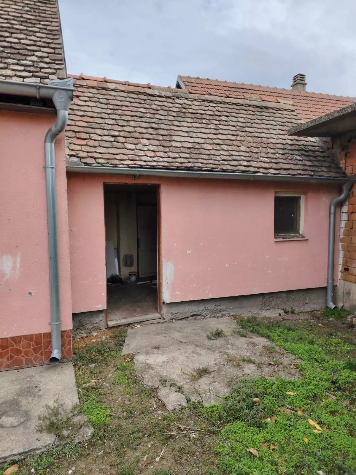 viber_slika_2026-10-26_14-48-48-283 House In Sremska Mitrovica, 70m2, Serbia