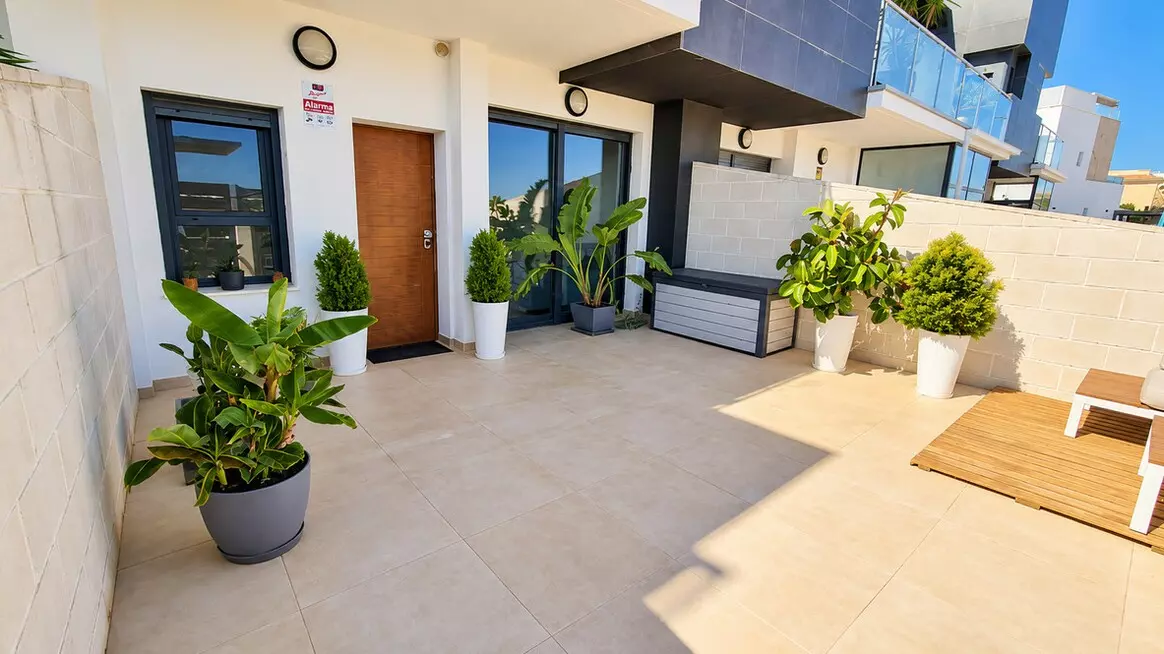 3-bedroom Town House In Orihuela Costa, Spain (175 M²)