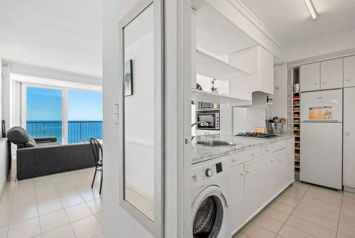 3-bedroom Apartment In Santa Pola, Spain (77 M²)