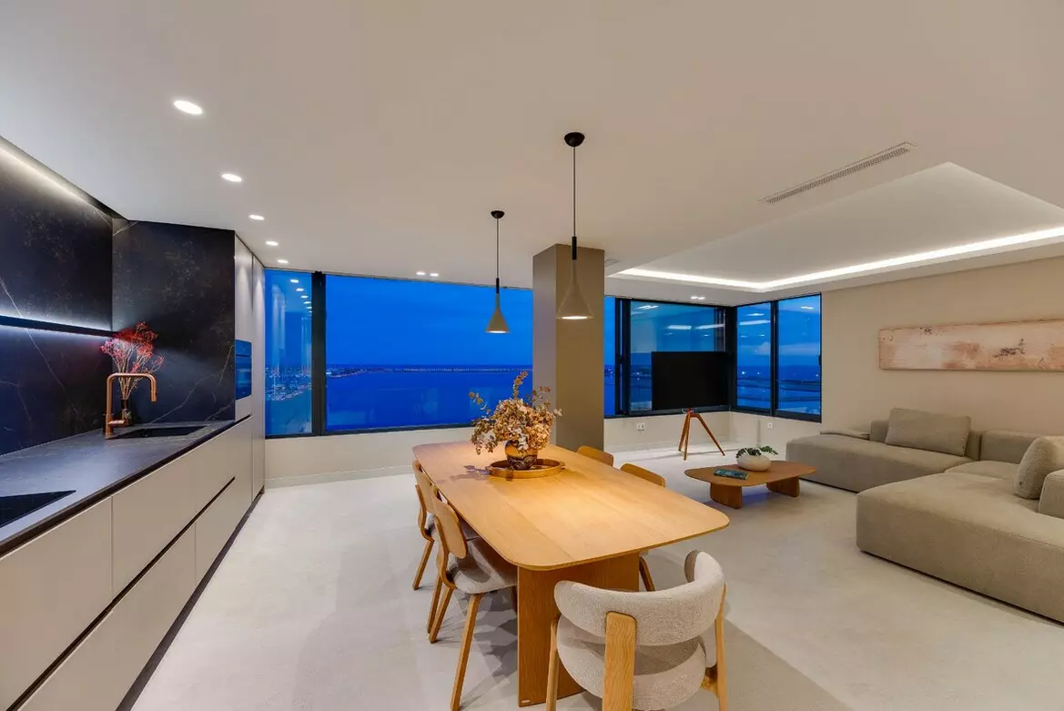 2-bedroom Apartment In Torrevieja, Spain (110 M²)