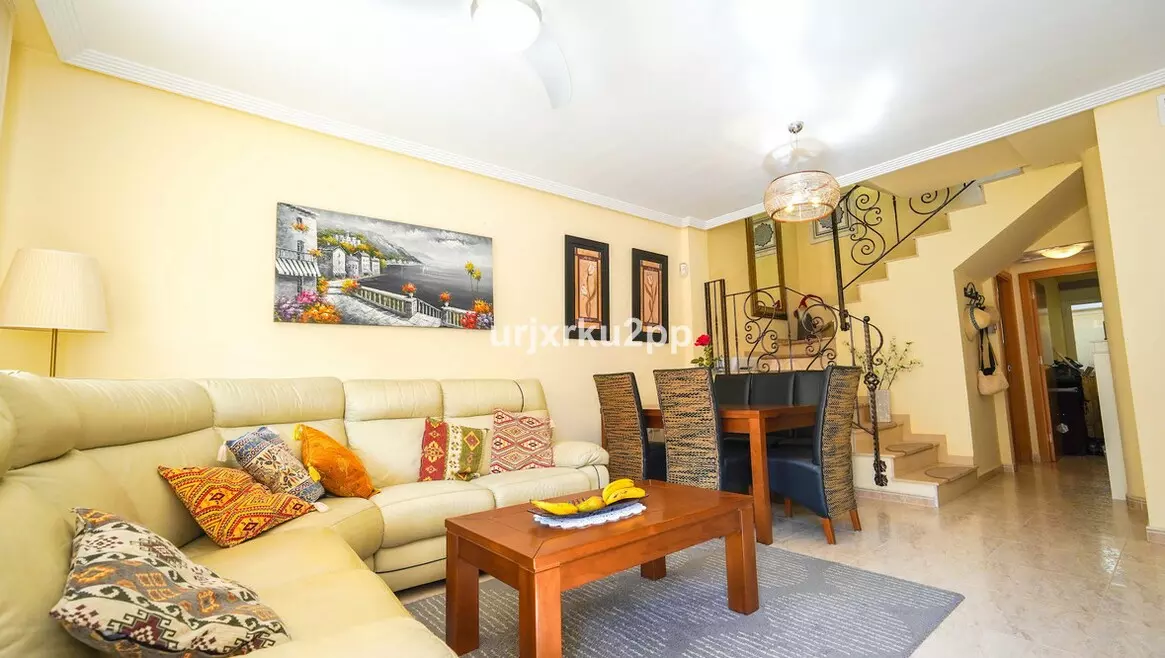 3-bedroom Town House In Orihuela Costa, Spain (97 M²)