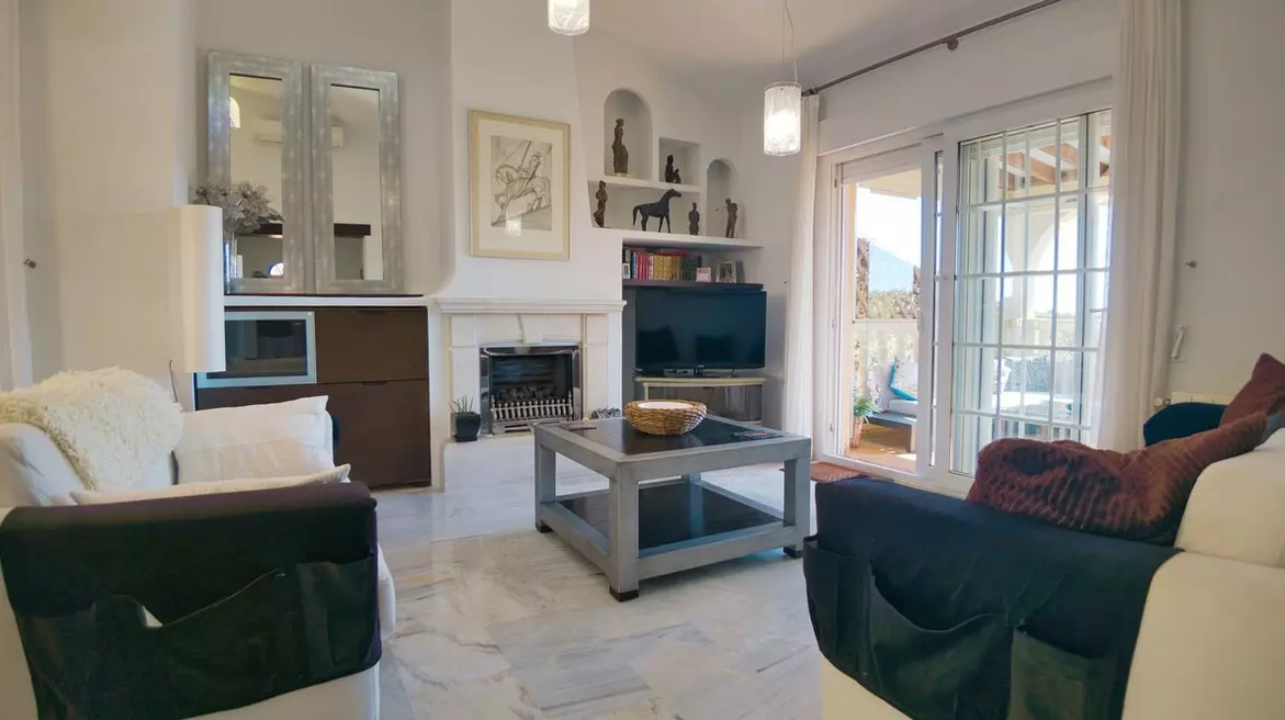 3-bedroom Villa In Orihuela Costa, Spain (133 M²)