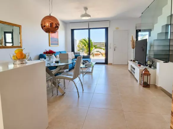 3-bedroom Town House In Orihuela Costa, Spain (175 M²)