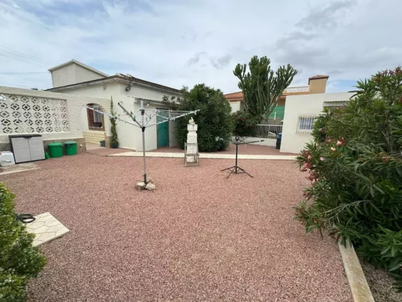 3-bedroom Villa In San Fulgencio, Spain (298 M²)