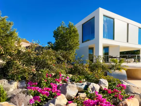 3-bedroom Villa In Orihuela, Spain (332 M²)