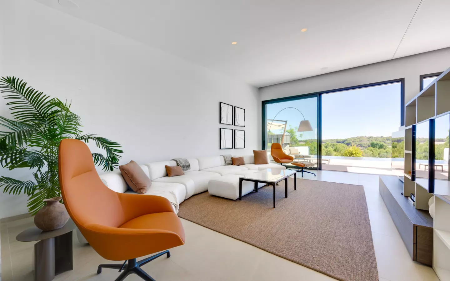 5-bedroom Villa In Orihuela, Spain (358 M²)