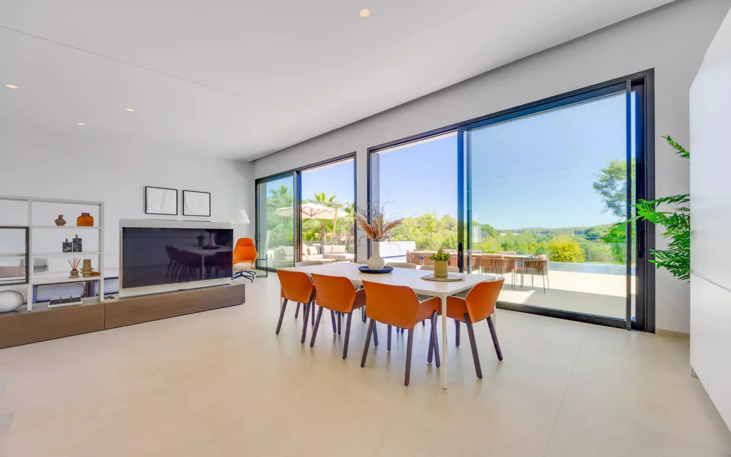 5-bedroom Villa In Orihuela, Spain (358 M²)