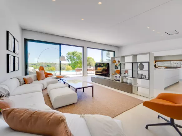 5-bedroom Villa In Orihuela, Spain (358 M²)