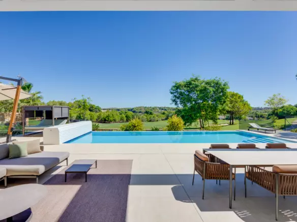 5-bedroom Villa In Orihuela, Spain (358 M²)
