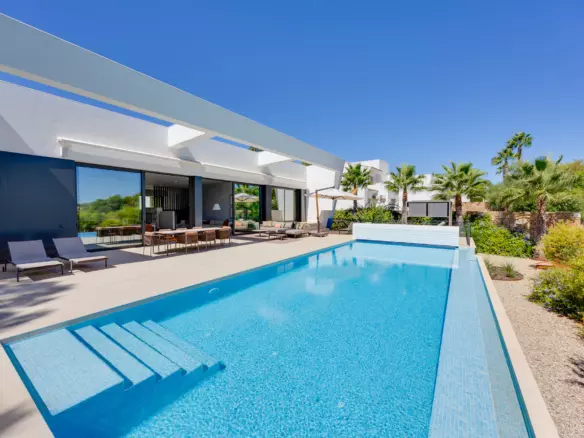 5-bedroom Villa In Orihuela, Spain (358 M²)