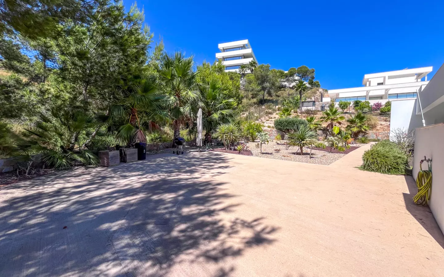 3-bedroom Villa In Orihuela, Spain (310 M²)