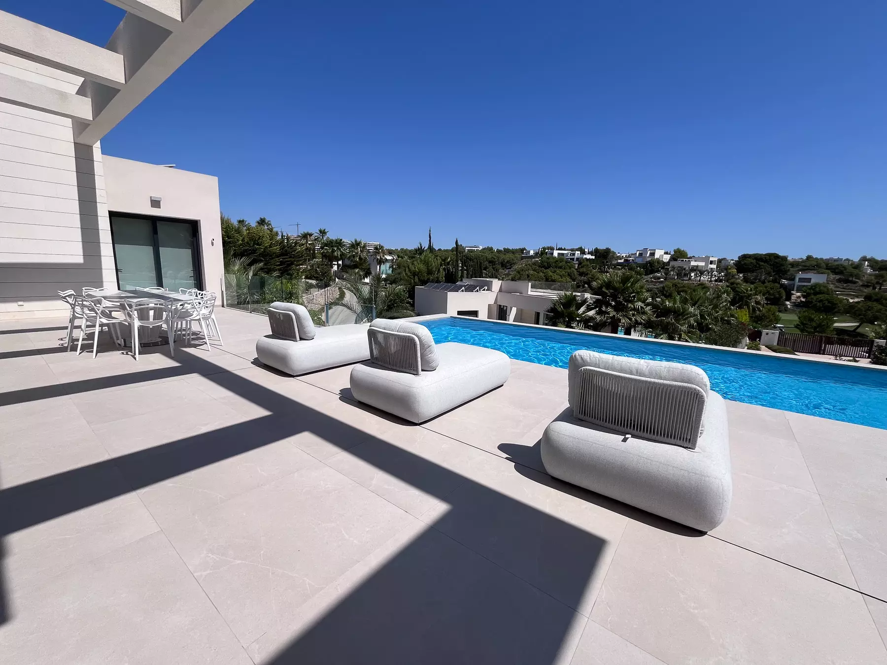 5-bedroom Villa In Orihuela, Spain (239 M²)
