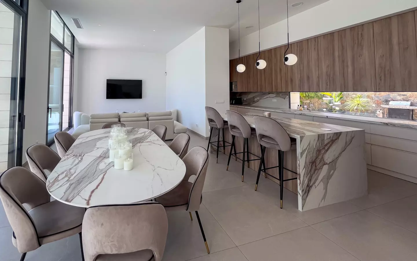 5-bedroom Villa In Orihuela, Spain (239 M²)