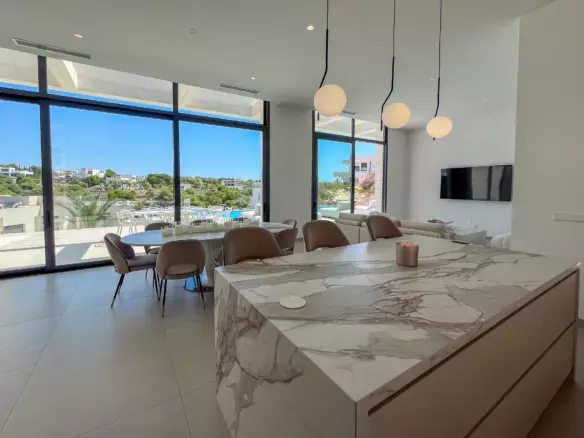 5-bedroom Villa In Orihuela, Spain (239 M²)