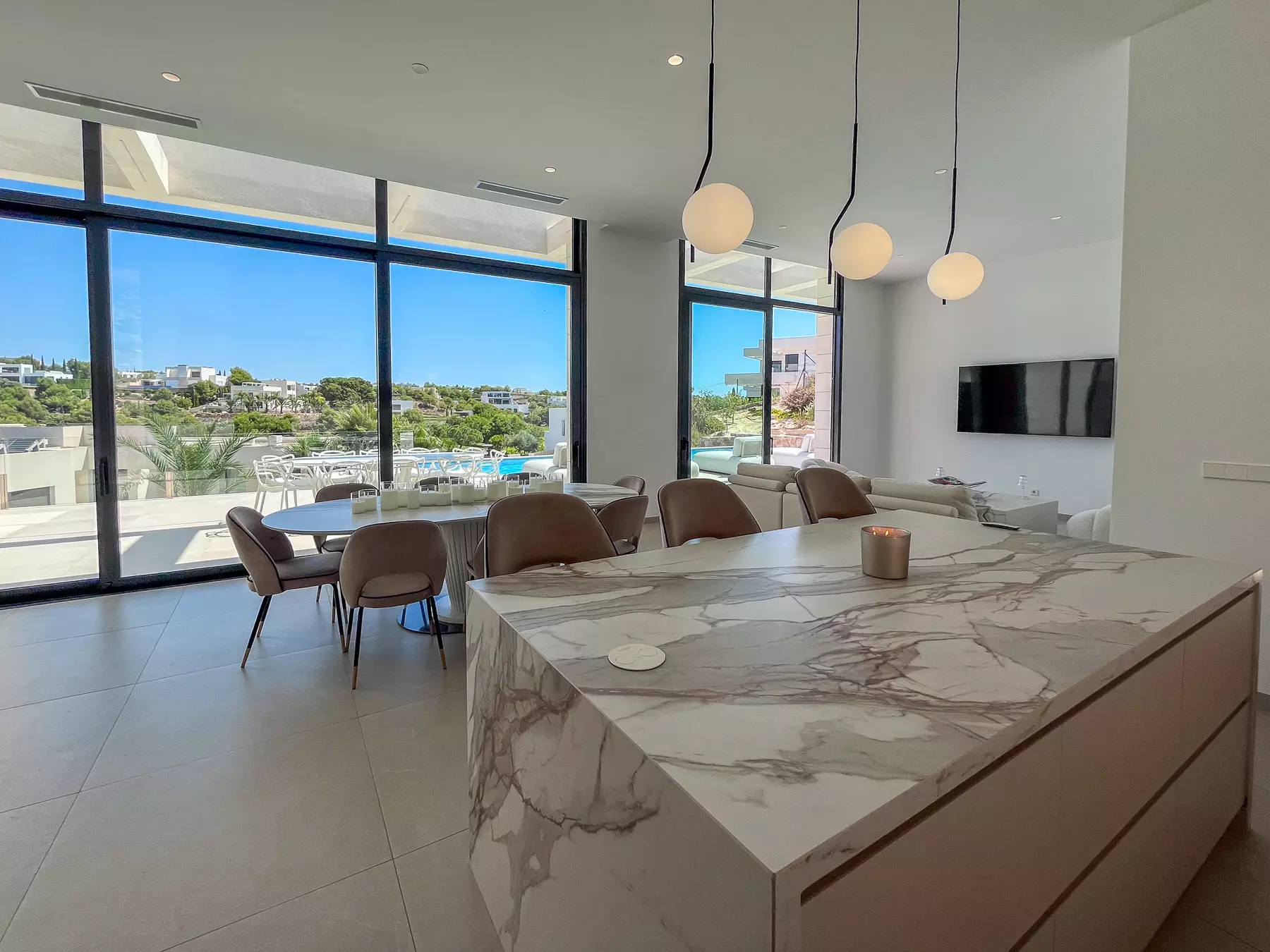 5-bedroom Villa In Orihuela, Spain (239 M²)