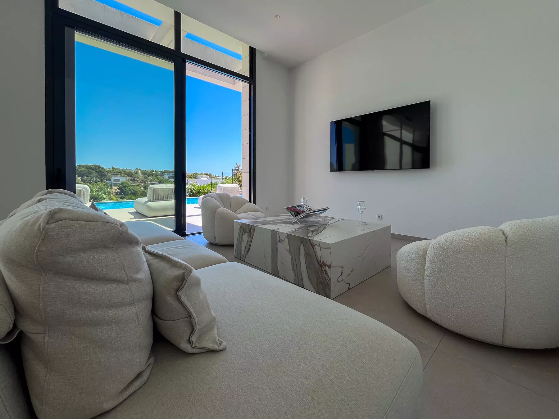 5-bedroom Villa In Orihuela, Spain (239 M²)