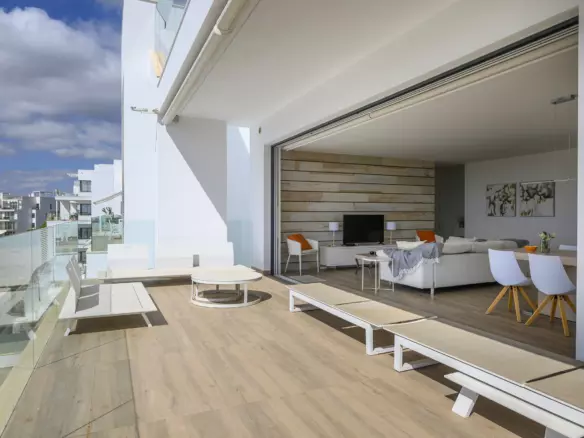3-bedroom Apartment In Orihuela, Spain (121 M²)