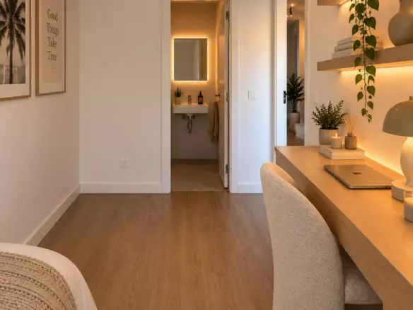 2-bedroom Property In Fuengirola, Spain (117 M²)