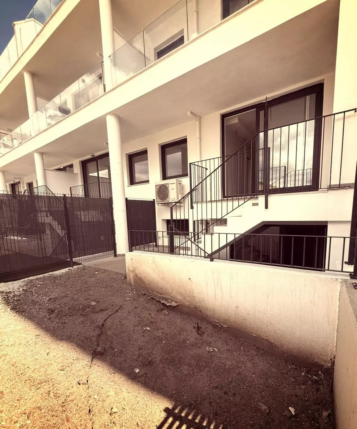 2-bedroom Property In Fuengirola, Spain (117 M²)