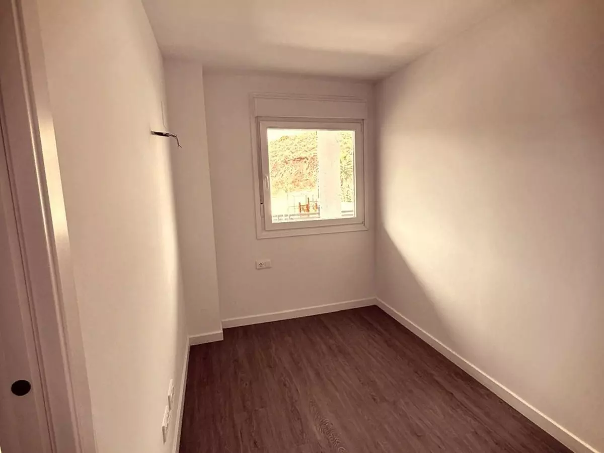 2-bedroom Property In Fuengirola, Spain (117 M²)