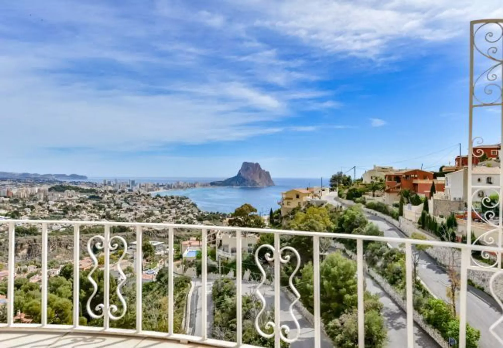 lux0001-calpe-villa-1 Sea-view Villa With Tourist Licence In Maryvilla, Calpe – 4 Bedrooms, Private Pool