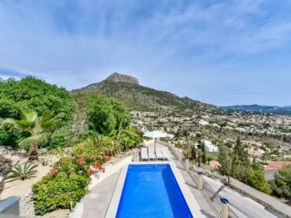 Sea-view Villa With Tourist Licence In Maryvilla, Calpe – 4 Bedrooms, Private Pool