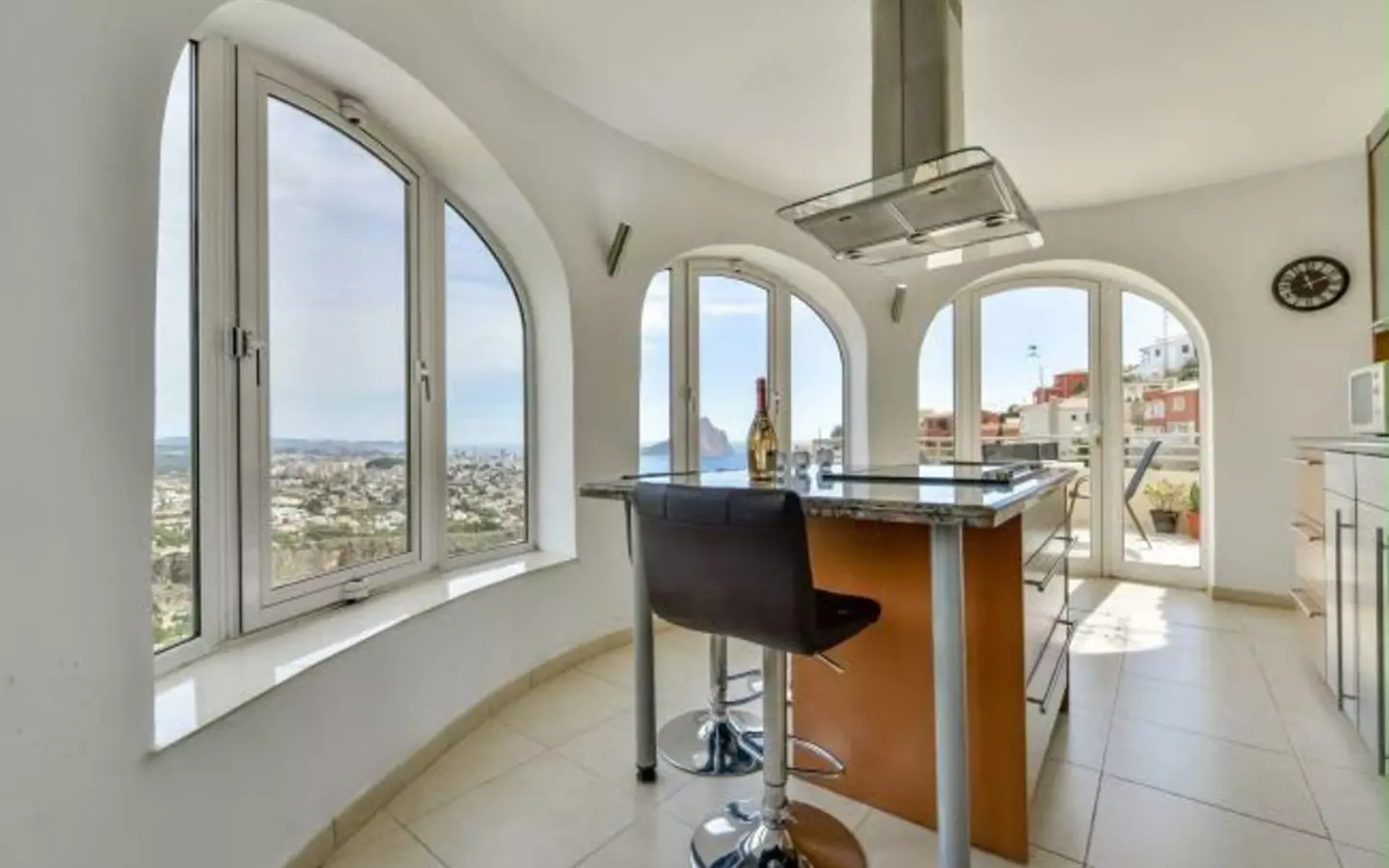 Sea-view Villa With Tourist Licence In Maryvilla, Calpe – 4 Bedrooms, Private Pool