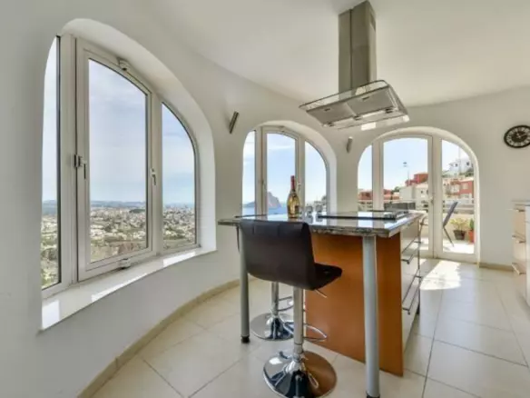 Sea-view Villa With Tourist Licence In Maryvilla, Calpe – 4 Bedrooms, Private Pool