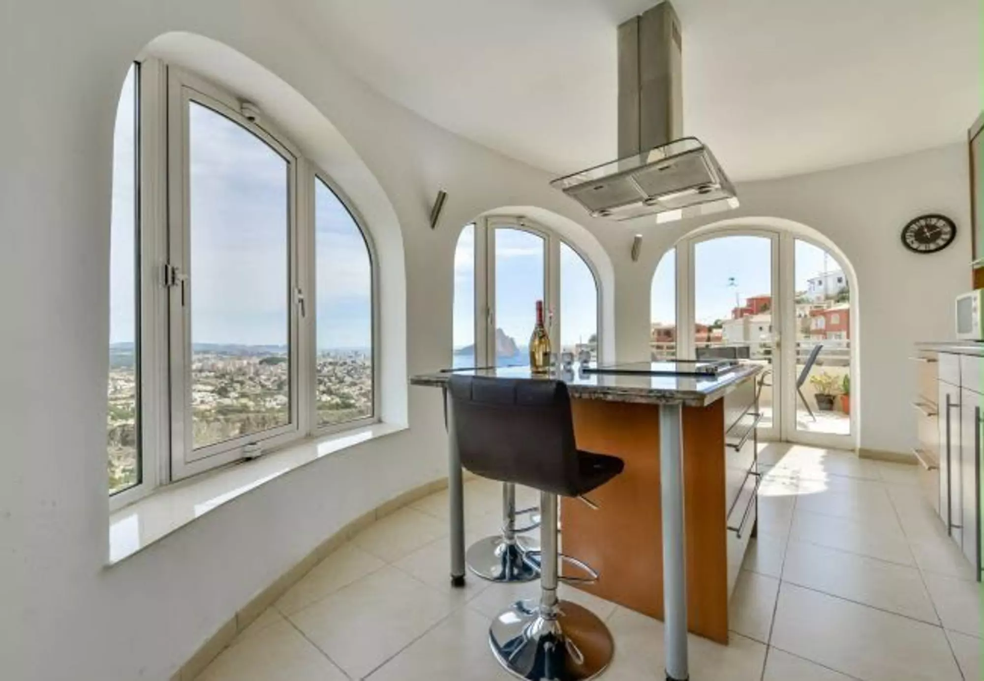 lux0001-calpe-villa-12 Sea-view Villa With Tourist Licence In Maryvilla, Calpe – 4 Bedrooms, Private Pool