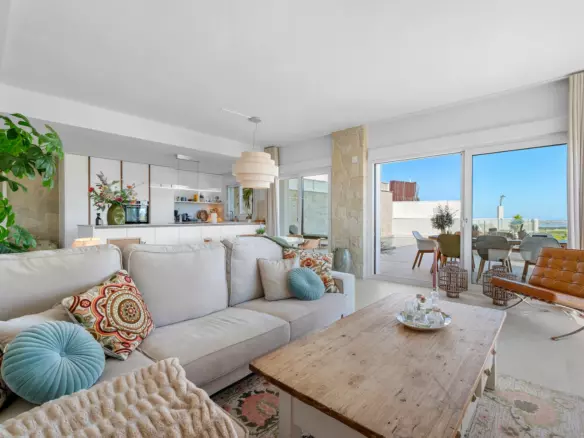 3-bedroom Villa In San Miguel De Salinas, Spain (240 M²)