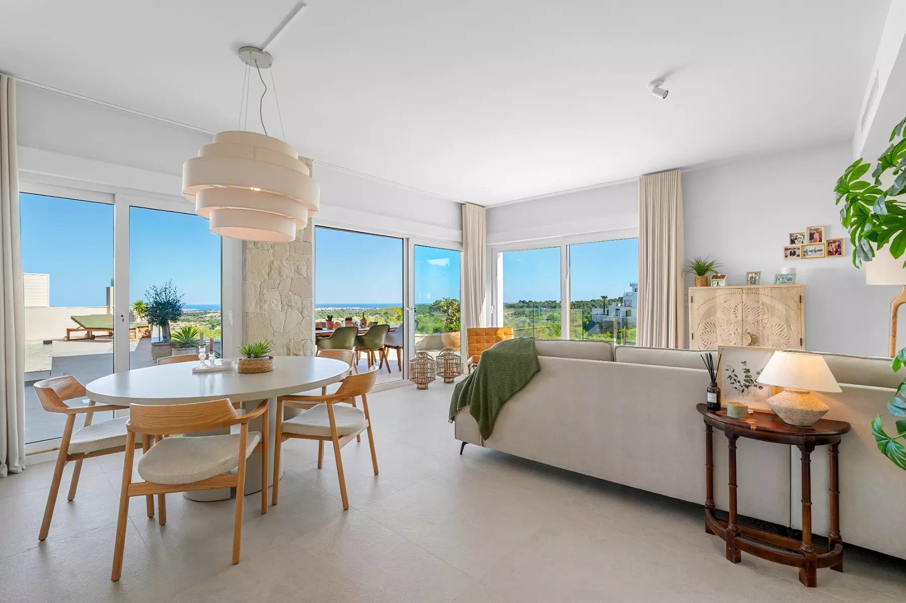 3-bedroom Villa In San Miguel De Salinas, Spain (240 M²)