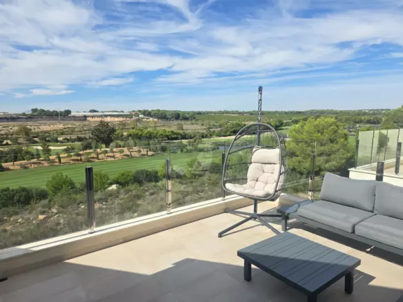 2-bedroom Penthouse In Pilar De La Horadada, Spain (75 M²)