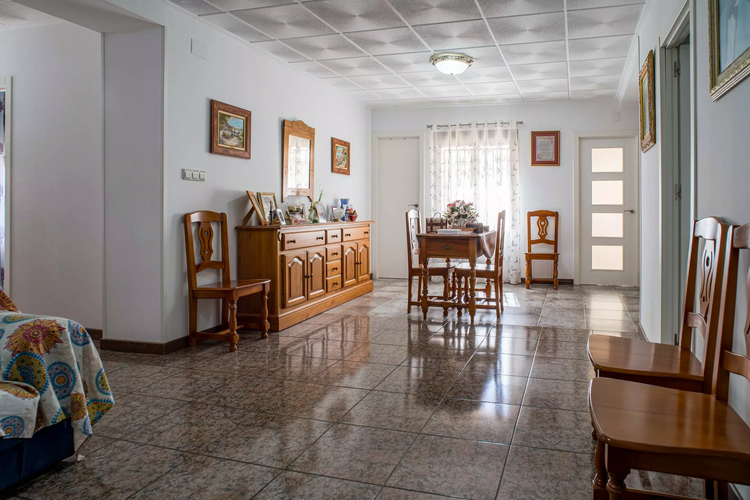 6-bedroom Townhouse In Pinoso, Spain (371 M²)