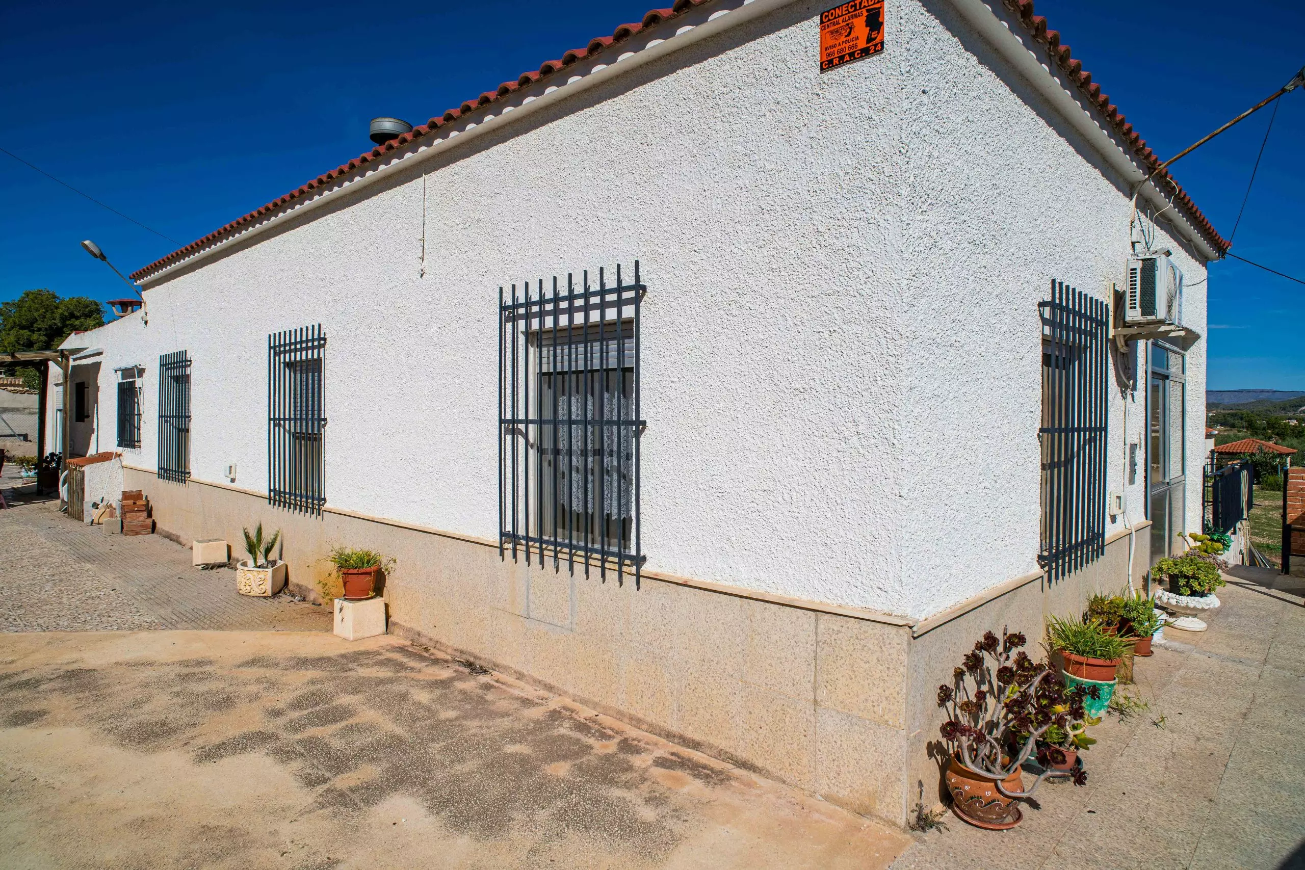 photo-vnkuN5oyBeWzWzxUFGyxJ-63eb47 4-bedroom Detached Villa In La Romana, Spain (153 M²)