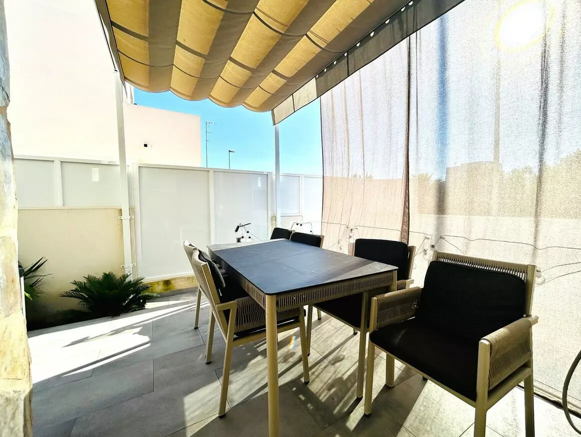 4-bedroom Villa In Orihuela Costa, Spain (150 M²)