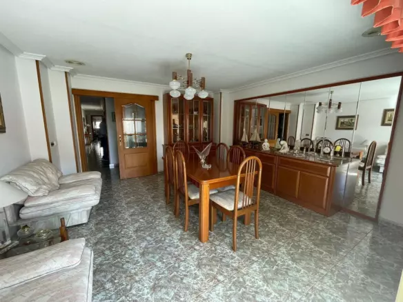 4-bedroom Apartment In Torrevieja, Spain (191 M²)
