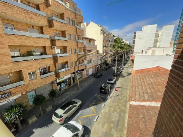 4-bedroom Apartment In Torrevieja, Spain (191 M²)
