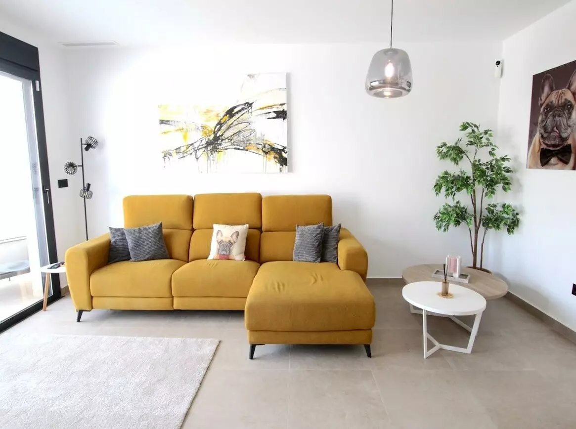 3-bedroom Villa In Benijofar, Spain (173 M²)