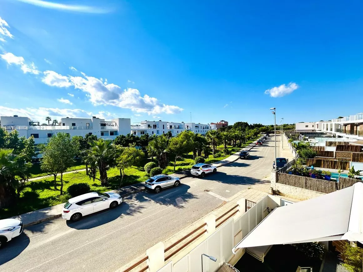 4-bedroom Villa In Orihuela Costa, Spain (150 M²)