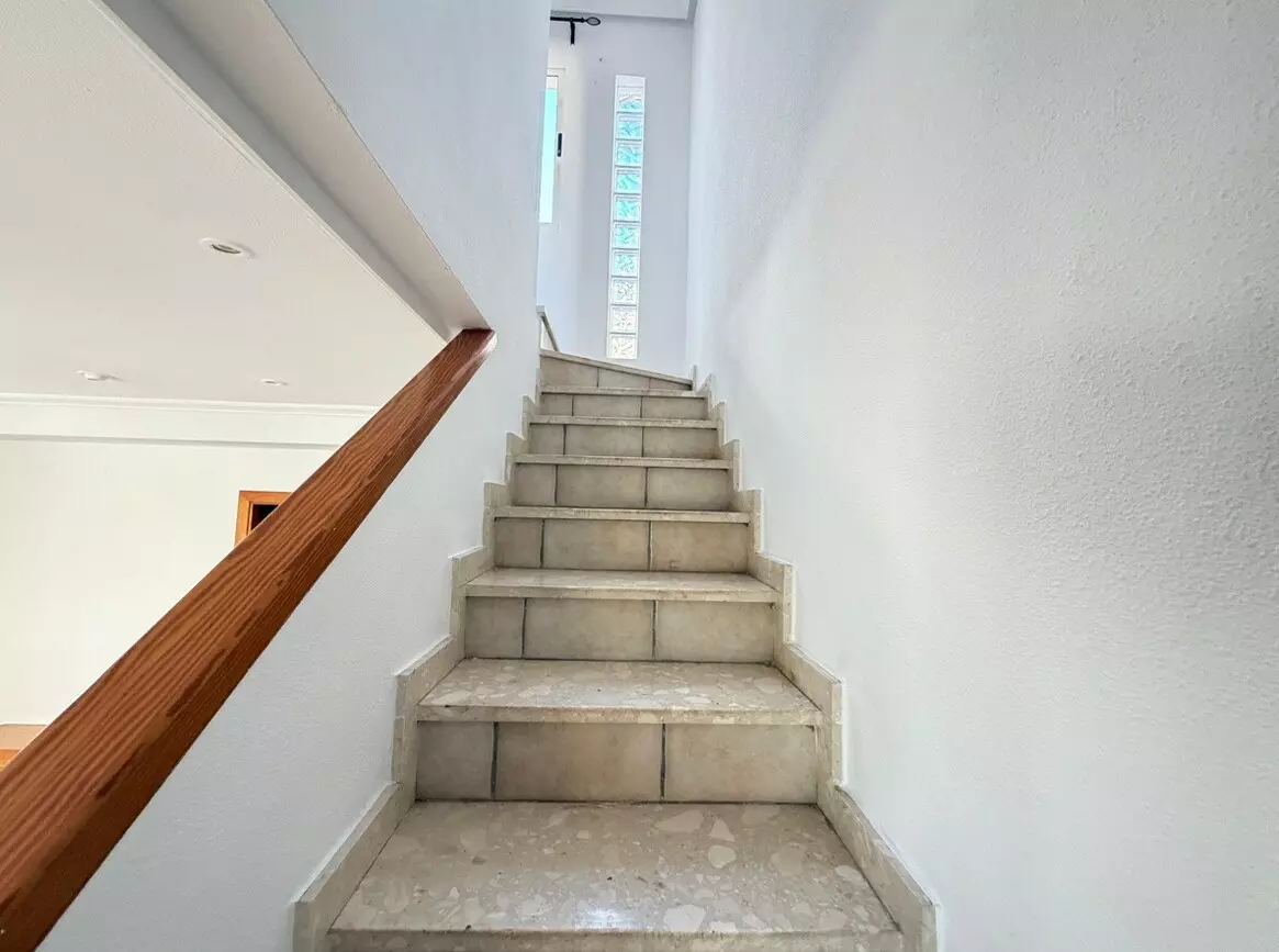 3-bedroom Villa In Torrevieja, Spain (90 M²)