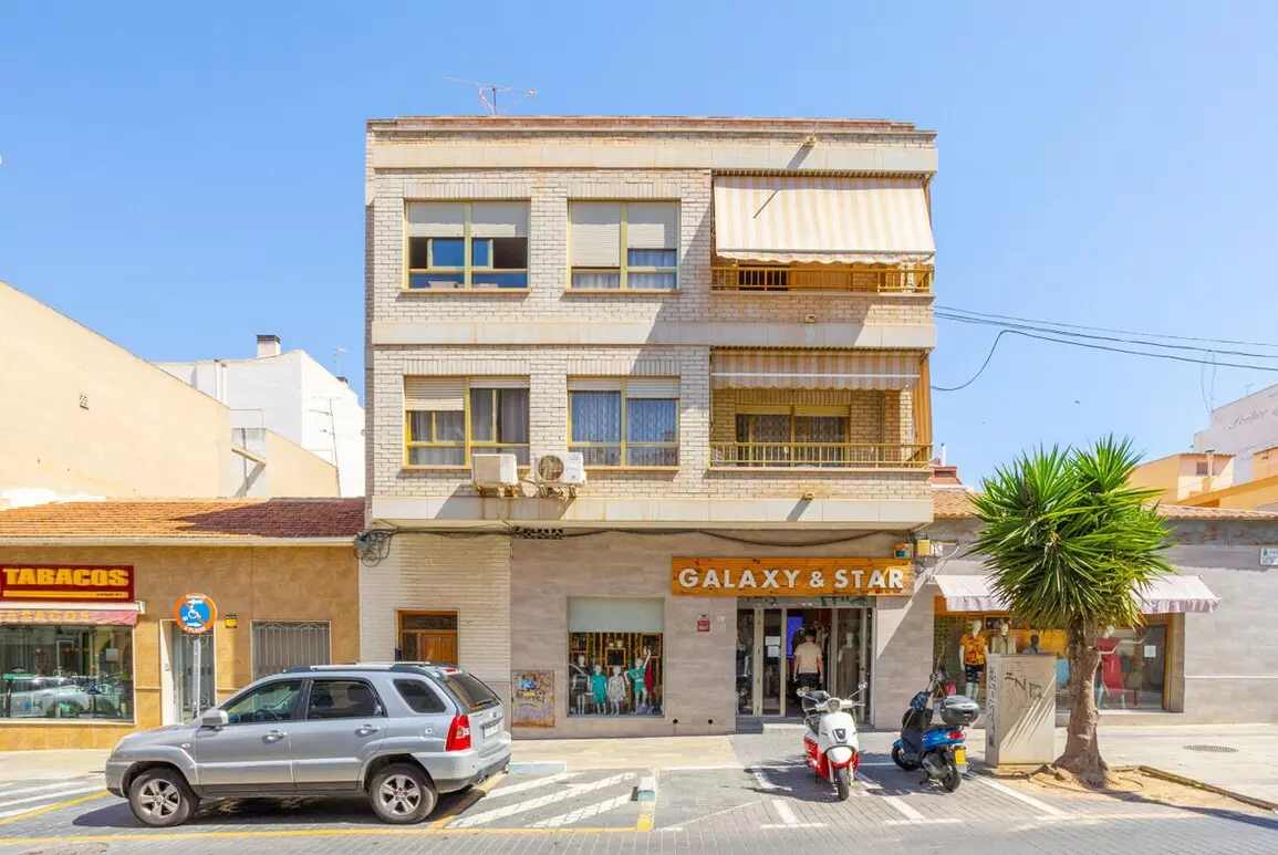 4-bedroom Apartment In Torrevieja, Spain (191 M²)