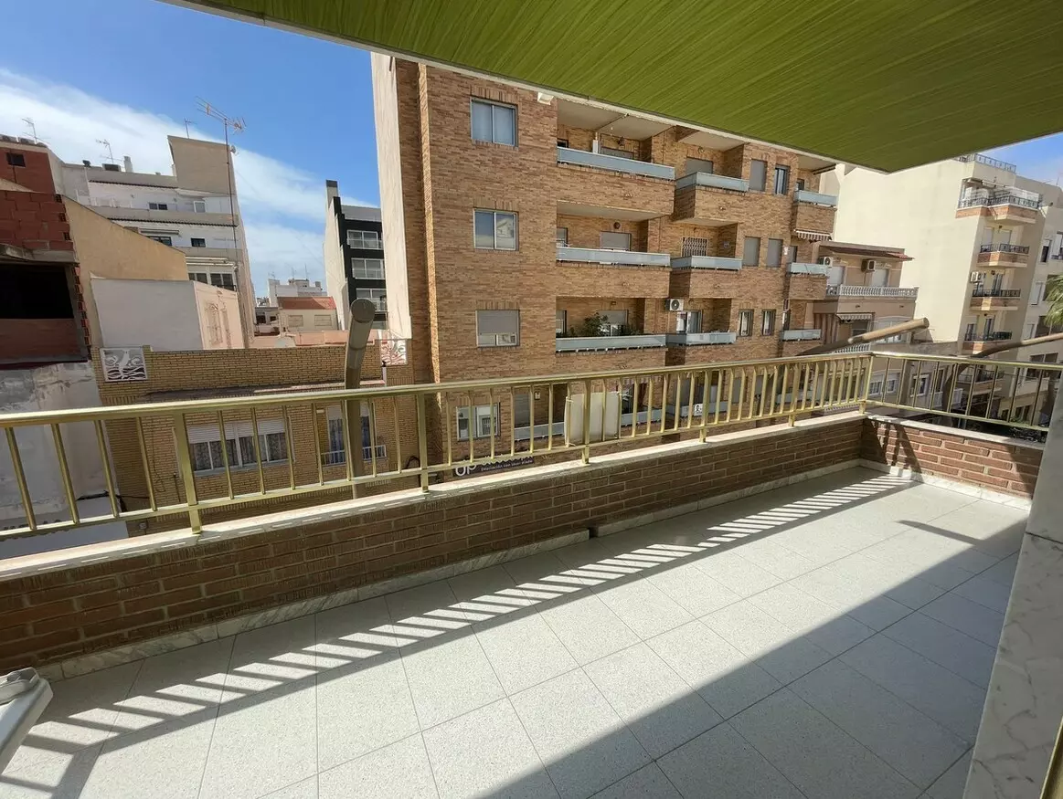 4-bedroom Apartment In Torrevieja, Spain (191 M²)