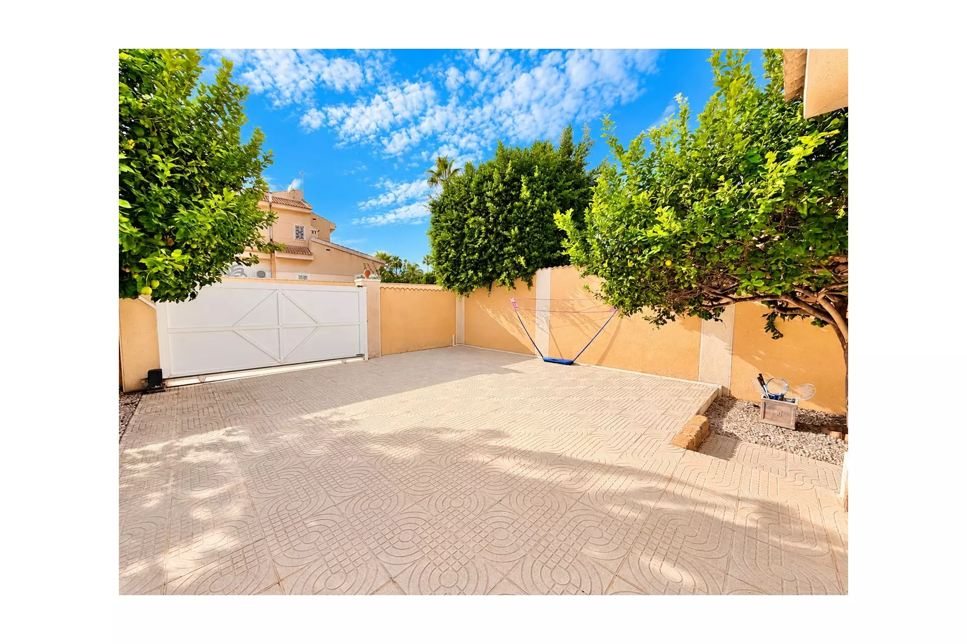 4-bedroom Villa In Ciudad Quesada, Spain (175 M²)