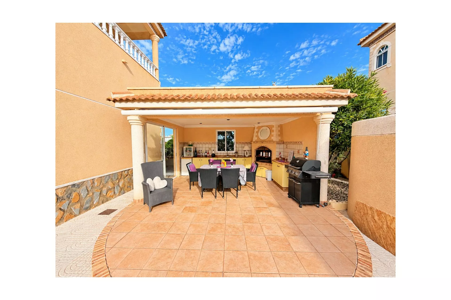 4-bedroom Villa In Ciudad Quesada, Spain (175 M²)