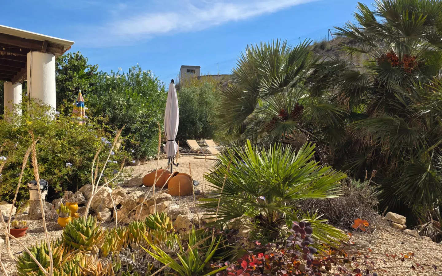 3-bedroom Country House In Pinoso, Spain (195 M²)