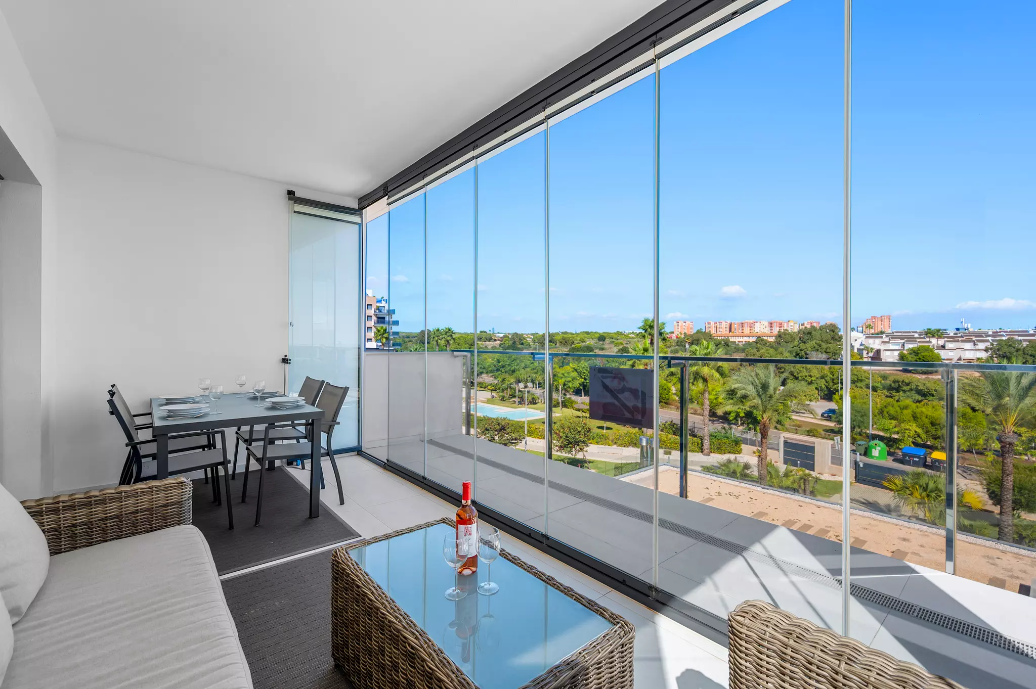 IupRtCibV2X8KZXVlg88wQ5imqMP5z5DQeZx27lE-ad399a 3-bedroom Apartment In Pilar De La Horadada, Spain (107 M²)