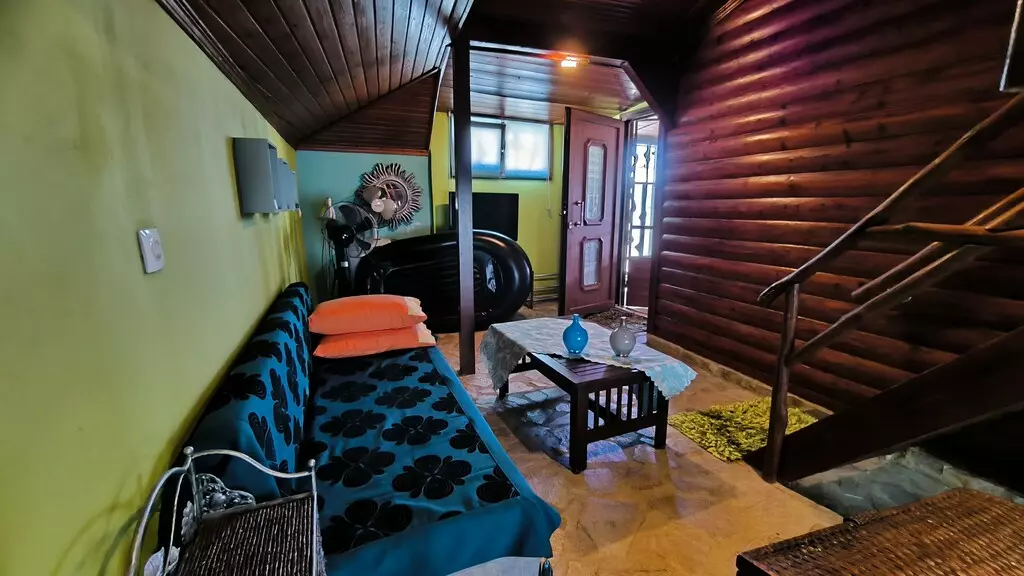 3-bedroom Detached House In Paralia, Greece (75 M²)