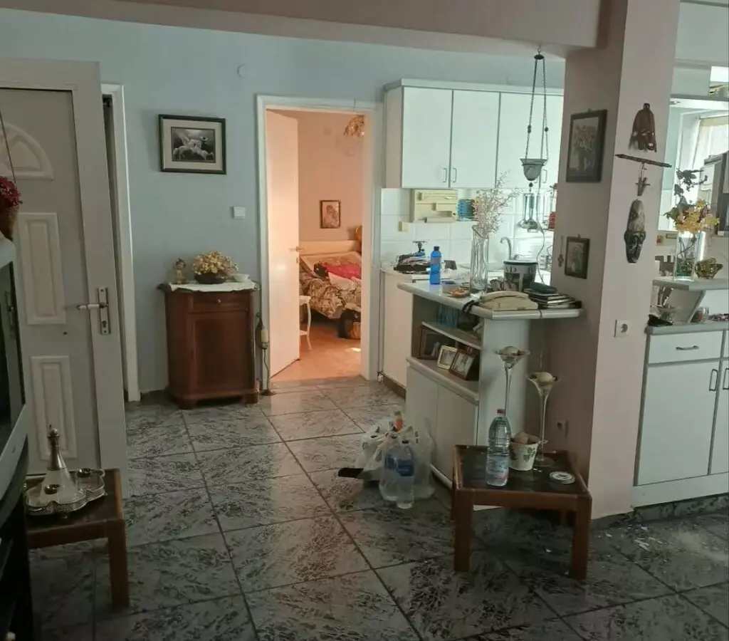 2-bedroom Flat In Neapoli, Greece (60 M²)