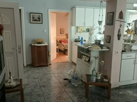 2-bedroom Flat In Neapoli, Greece (60 M²)