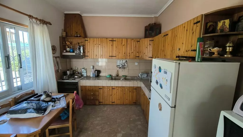 4-bedroom Detached House In Methoni, Greece (250 M²)
